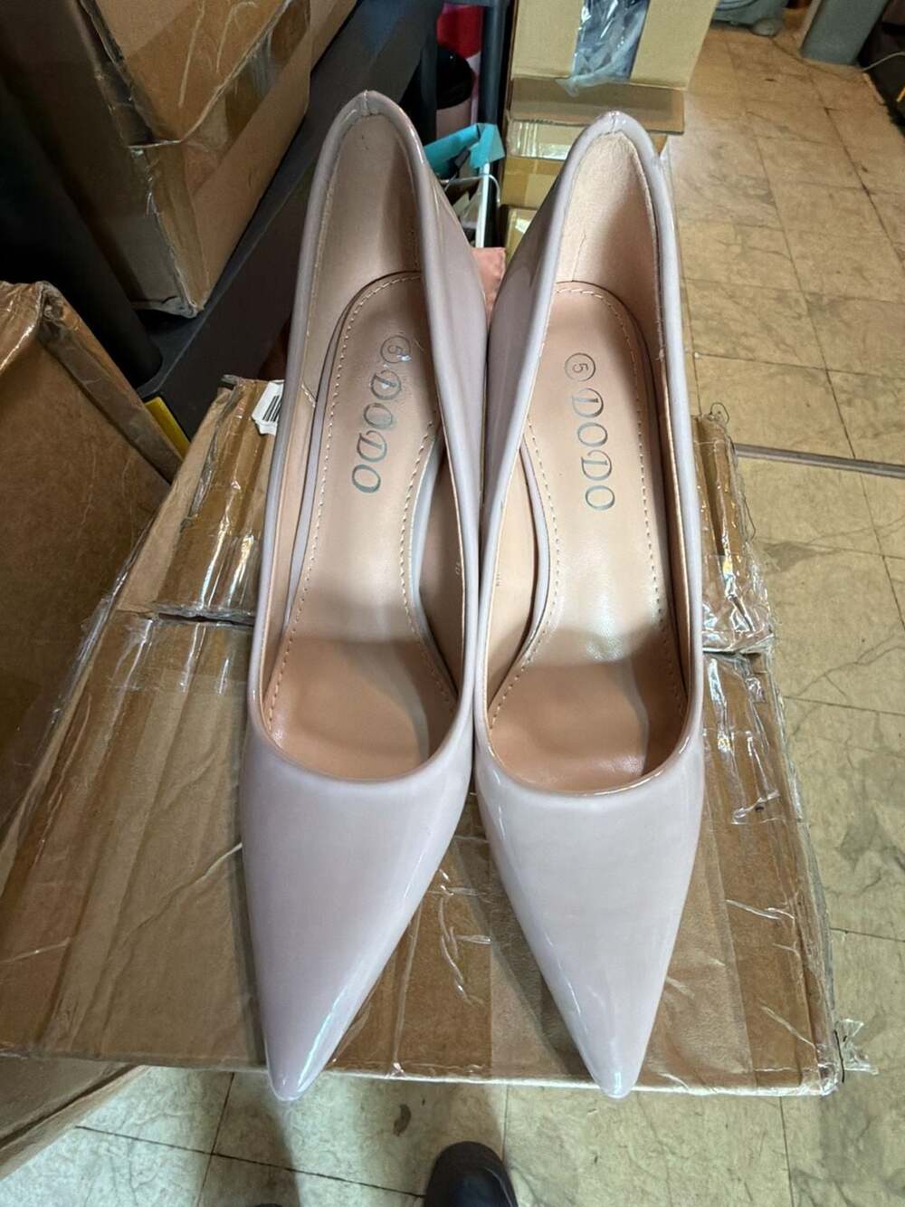 DODO Pointed Toe Patent Stiletto Pumps